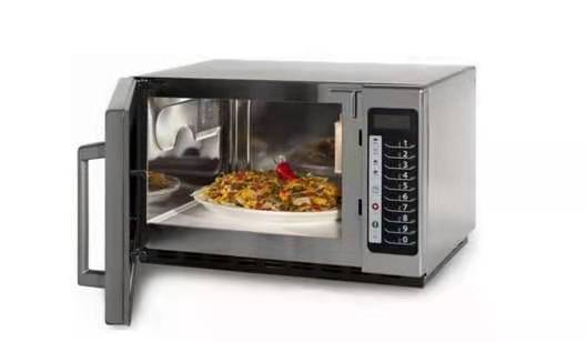 博世嵌入式的烤箱放在柜子里面怎么散热呢?