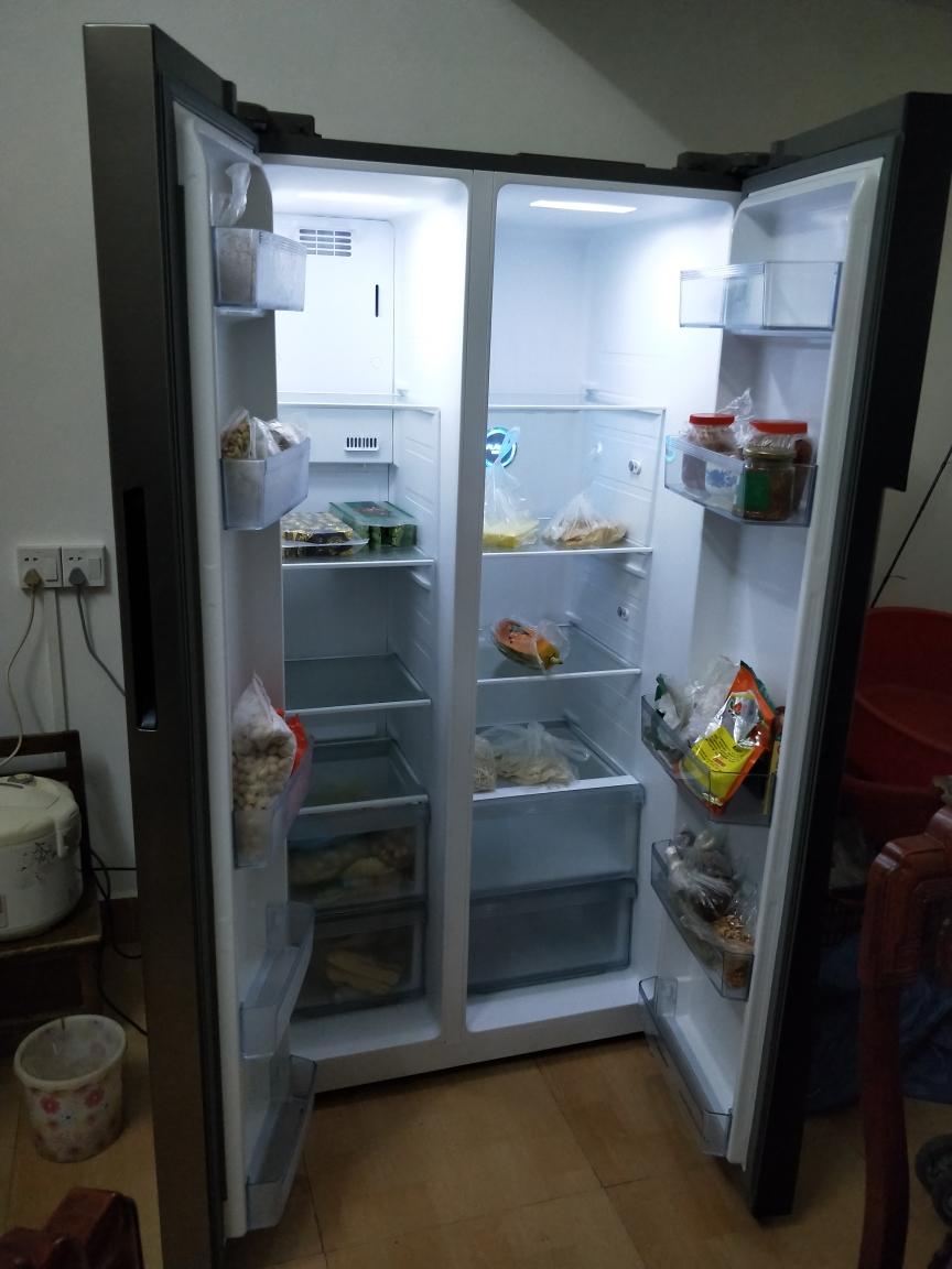 冰箱外面漏电怎么办
