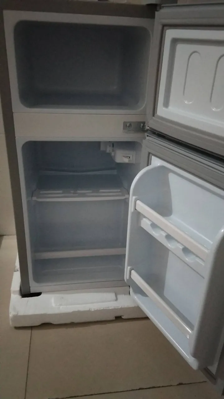 冰箱突然不通电不制冷了怎么回事？维修多少钱？