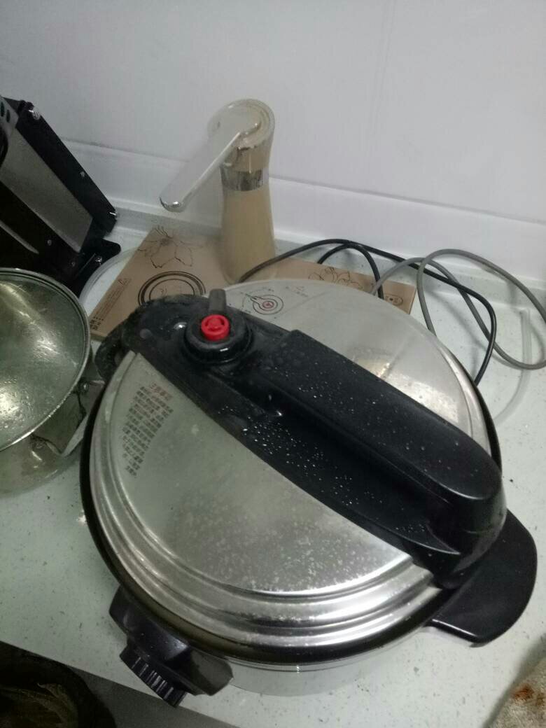 长虹电压力锅煮饭工作时不排气是怎么回事